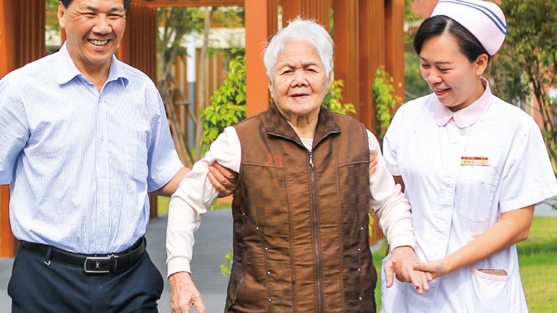 失能老人护理假条选机构，关键因素全解析
