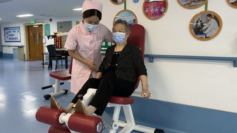 上海养老院为何好的总是一床难求