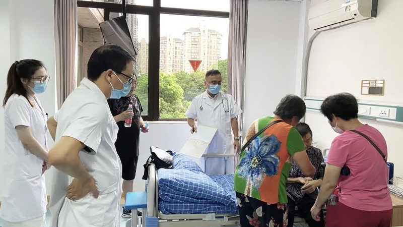 养老公寓适老化改造，如何打造安全舒适的居住环境？**